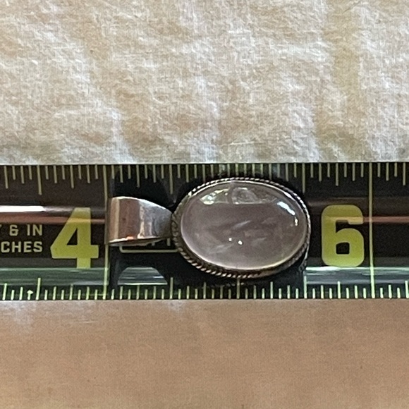 Rose Quartz Pendant in Sterling Silver Setting - Picture 6 of 7